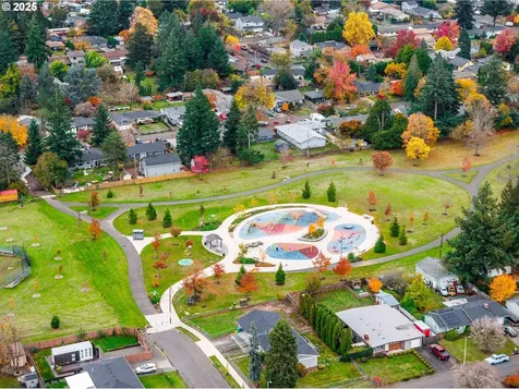 850 SE 169th Drive Portland OR 97233