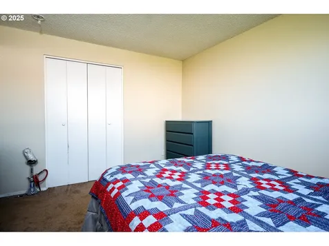 580 SE 2nd Avenue Canby OR 97013