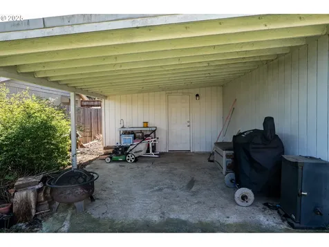 580 SE 2nd Avenue Canby OR 97013