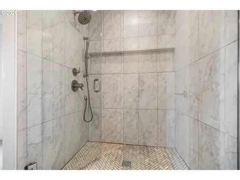 9635 SW 48th Avenue Portland OR 97219