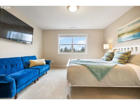 9635 SW 48th Avenue Portland OR 97219