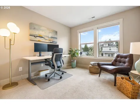 9635 SW 48th Avenue Portland OR 97219