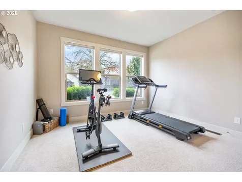 9635 SW 48th Avenue Portland OR 97219