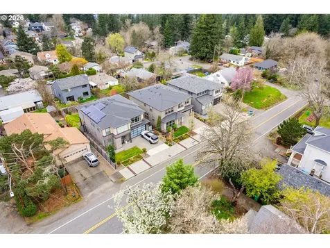 9635 SW 48th Avenue Portland OR 97219