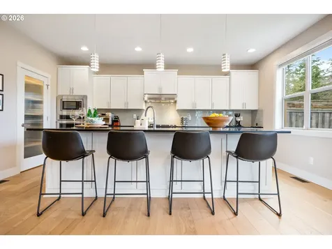 9635 SW 48th Avenue Portland OR 97219