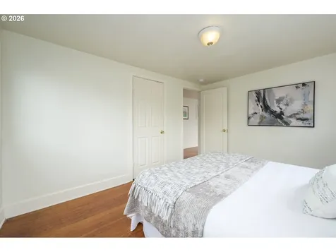 2571 Alder Street Eugene OR 97405