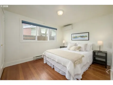 2571 Alder Street Eugene OR 97405