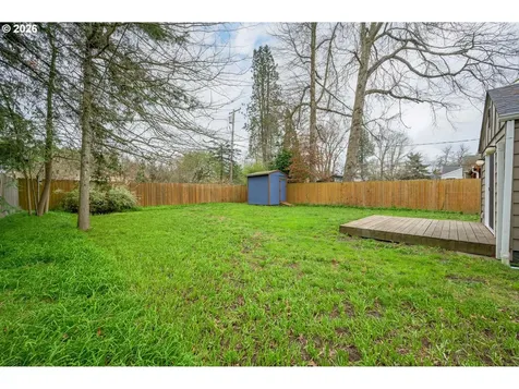 2571 Alder Street Eugene OR 97405