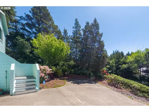 416 NW 19th Court Newport OR 97365