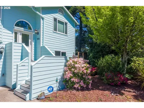 416 NW 19th Court Newport OR 97365