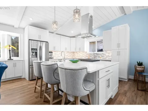 416 NW 19th Court Newport OR 97365
