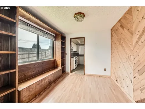 20750 NW Highland Court Portland OR 97229
