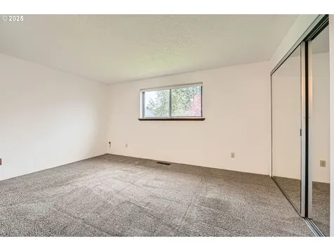 20750 NW Highland Court Portland OR 97229