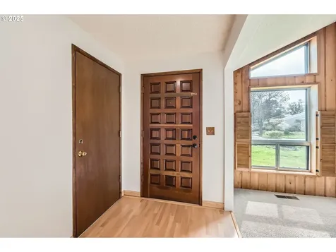20750 NW Highland Court Portland OR 97229