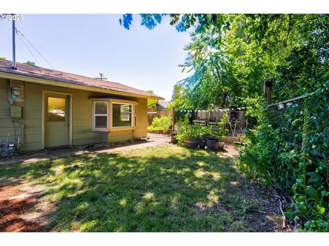 1430 NW 15th Street Corvallis OR 97330