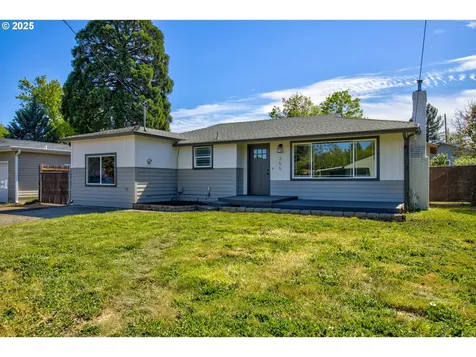 355 W Berdine Street Roseburg OR 97471