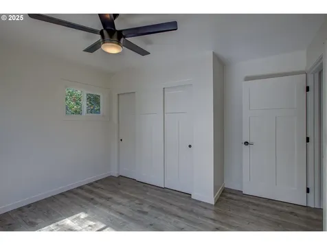 355 W Berdine Street Roseburg OR 97471