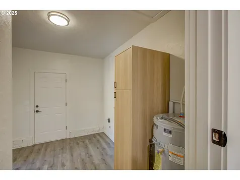 355 W Berdine Street Roseburg OR 97471