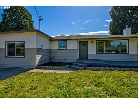 355 W Berdine Street Roseburg OR 97471