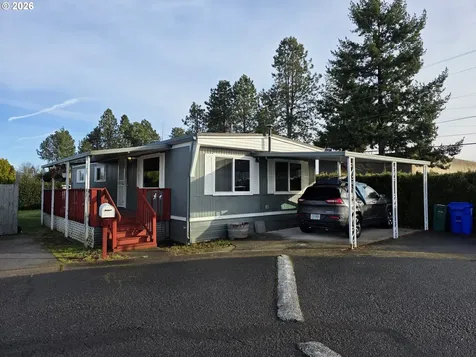 19776 SE Stark Street Portland OR 97233