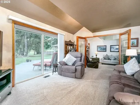 34777 SE Gunderson Road Sandy OR 97055