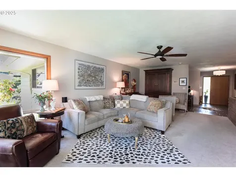 5339 SE Chase Road Gresham OR 97080