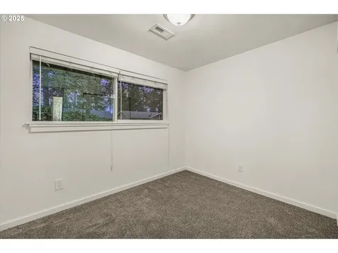 648 SE 137th Avenue Portland OR 97233