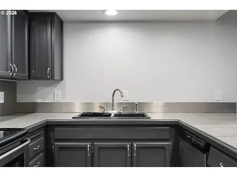 6904 NE 43rd Street Vancouver WA 98661