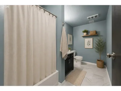 6904 NE 43rd Street Vancouver WA 98661