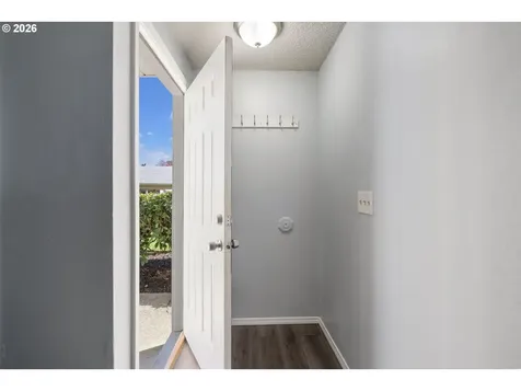 6904 NE 43rd Street Vancouver WA 98661