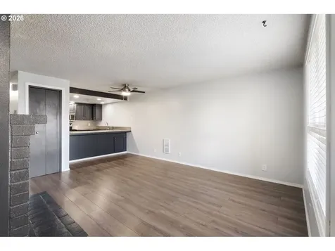6904 NE 43rd Street Vancouver WA 98661