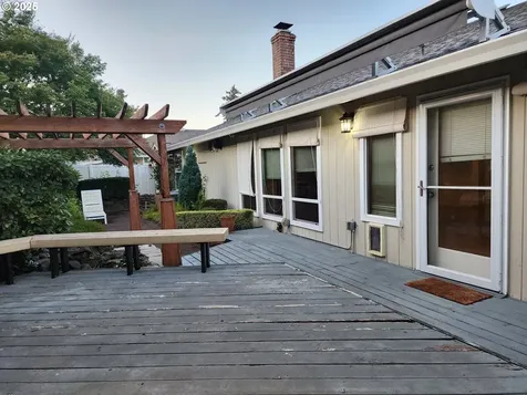 1527 NE Laurelwood Circle Canby OR 97013