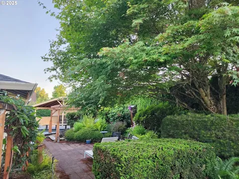 1527 NE Laurelwood Circle Canby OR 97013