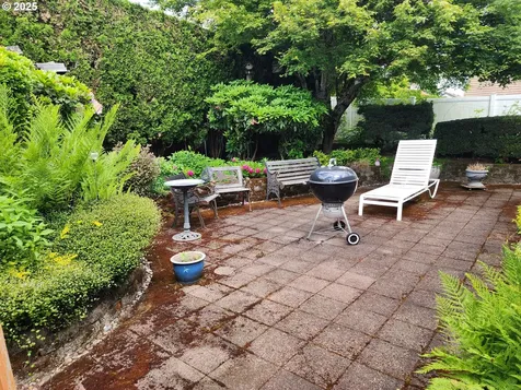 1527 NE Laurelwood Circle Canby OR 97013