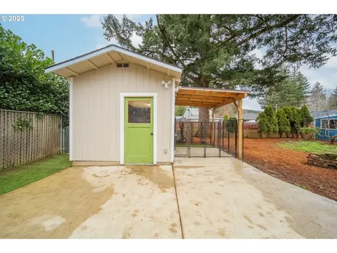 15732 SE Franklin Street Portland OR 97236