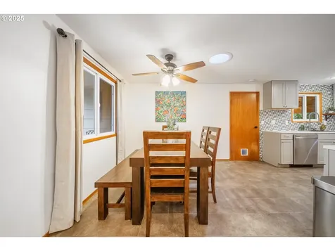 15732 SE Franklin Street Portland OR 97236