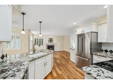 5364 Rosewood Street Lake Oswego OR 97035