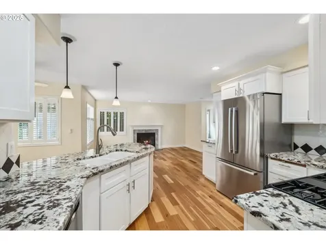 5364 Rosewood Street Lake Oswego OR 97035