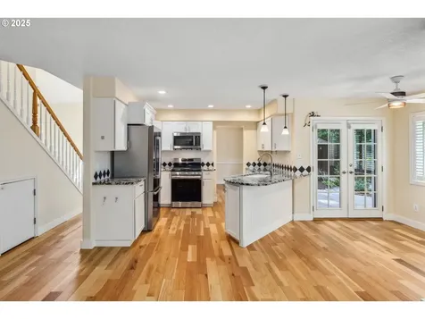 5364 Rosewood Street Lake Oswego OR 97035