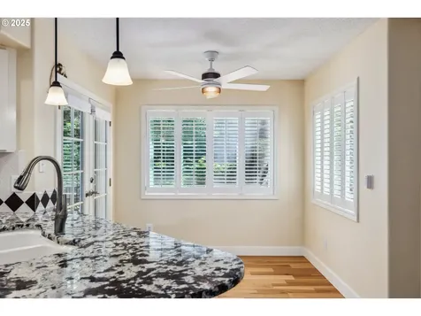 5364 Rosewood Street Lake Oswego OR 97035