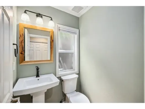 5364 Rosewood Street Lake Oswego OR 97035