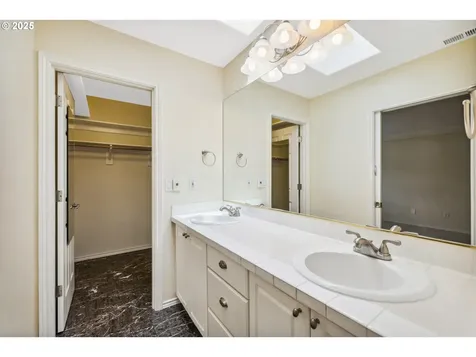 5364 Rosewood Street Lake Oswego OR 97035