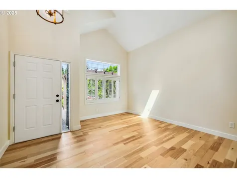 5364 Rosewood Street Lake Oswego OR 97035