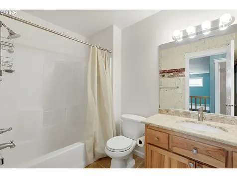 10211 NE 115th Avenue Vancouver WA 98662