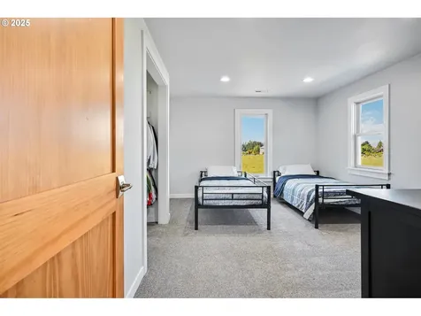 8954 S Wildcat Road Molalla OR 97038