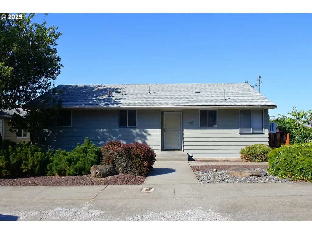415 W 14th Street The Dalles OR 97058