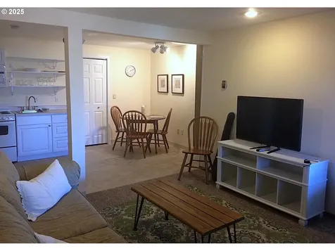 415 W 14th Street The Dalles OR 97058