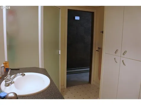 415 W 14th Street The Dalles OR 97058