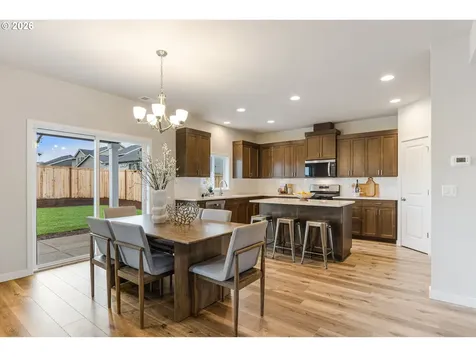 1521 NW Tracy Mcminnville OR 97128