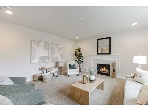 1521 NW Tracy Mcminnville OR 97128